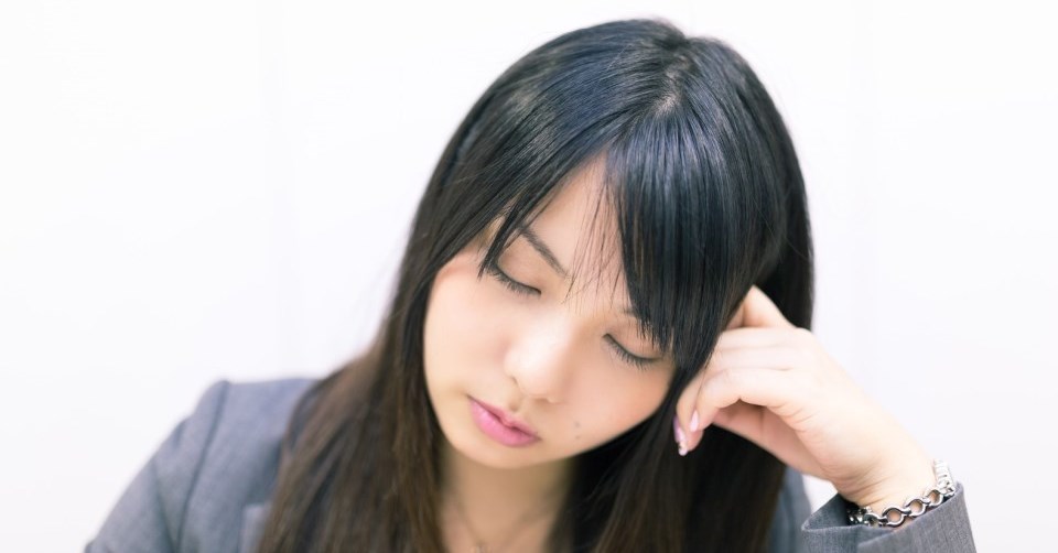 仕事中の眠気を吹き飛ばす方法